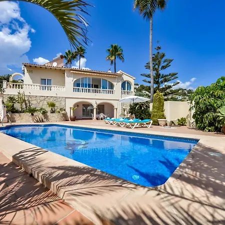 Guzman - El Corral Villa Moraira